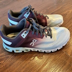 On Cloudflow running shoes